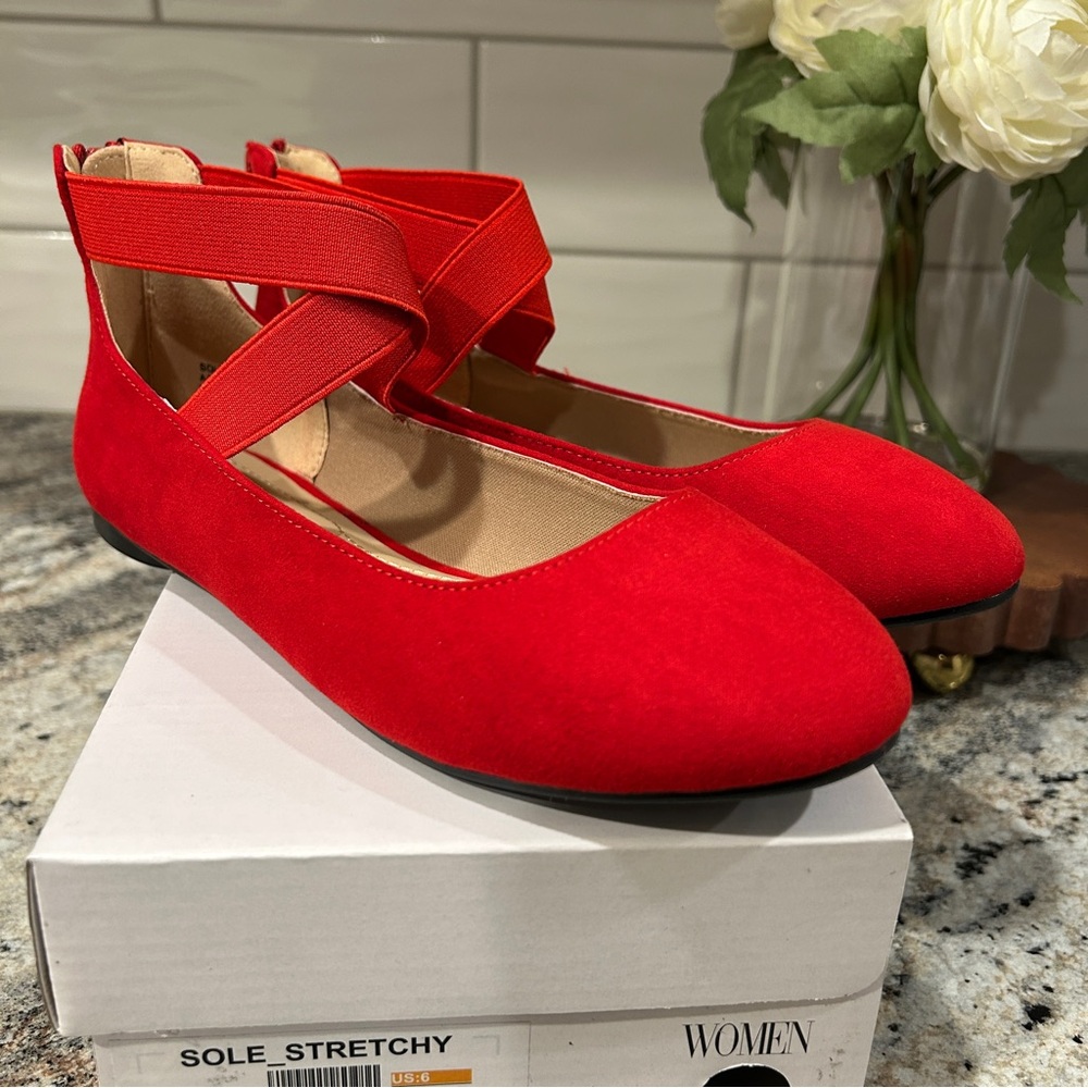 NWT: DREAM PAIRS Women's Sz 6, Red Elastic Ankle Straps Flats Shoes